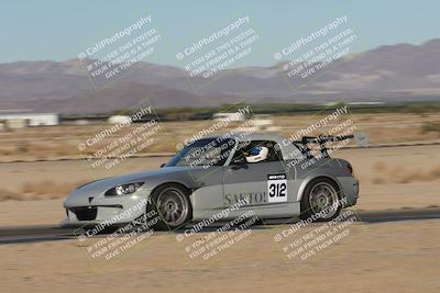 media/Oct-24-2025-Doghouse Garage (Fri) [[783d2ff07a]]/5-Beginner/Session 1 (Follow the Leader)/